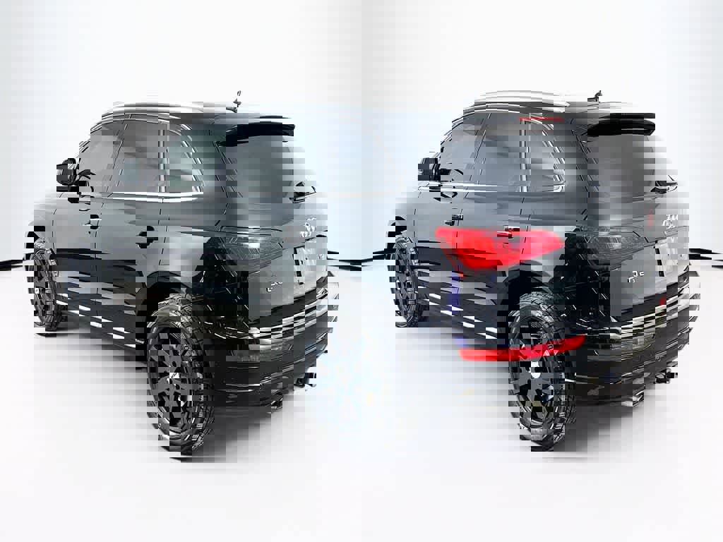 Used 2015 Audi Q5 TDI Premium Plus w/ Technology Package image 4