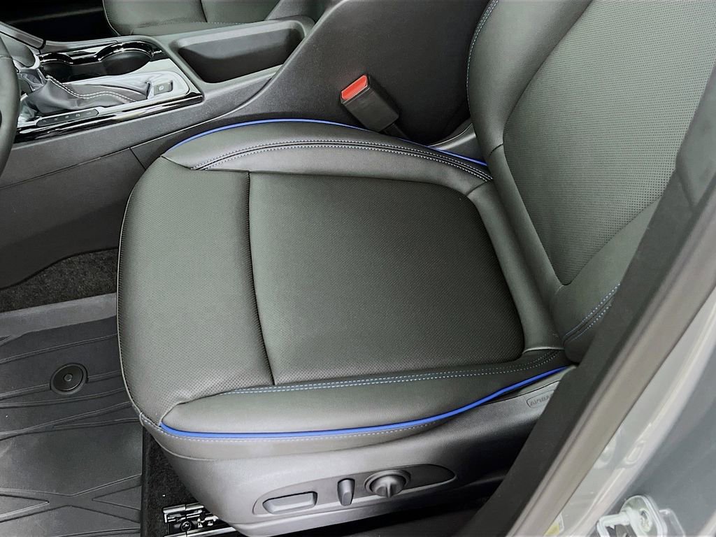 Certified 2025 Buick Encore GX Sport Touring w/ Advanced Technology Package image 15