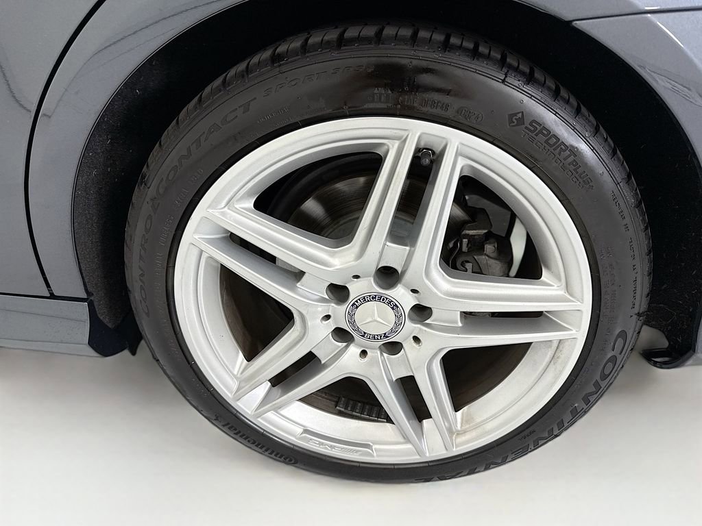Used 2014 Mercedes-Benz E 350 4MATIC Sedan image 30