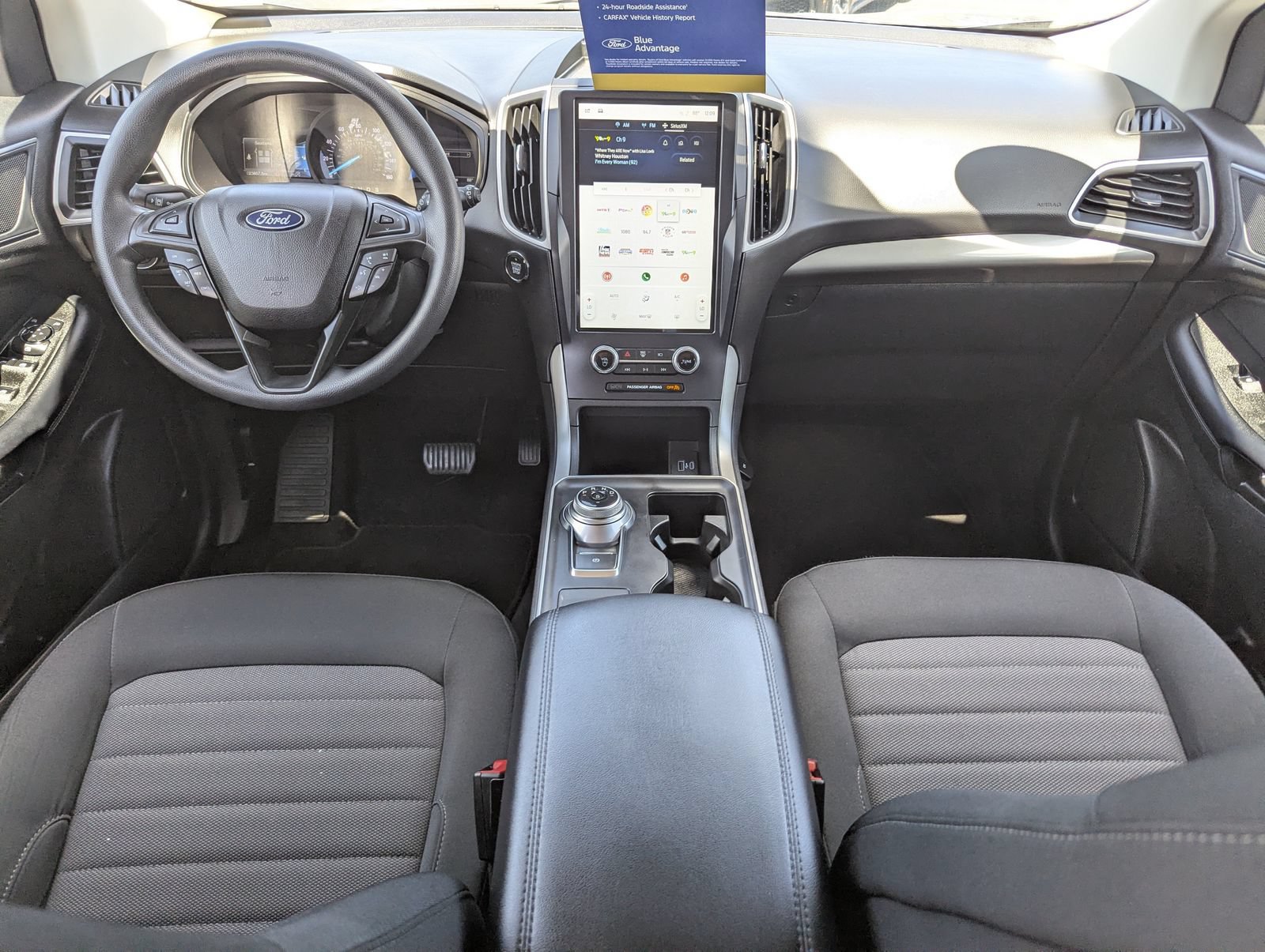 Used 2022 Ford Edge SE w/ Black Appearance Package AWD/4WD image 17