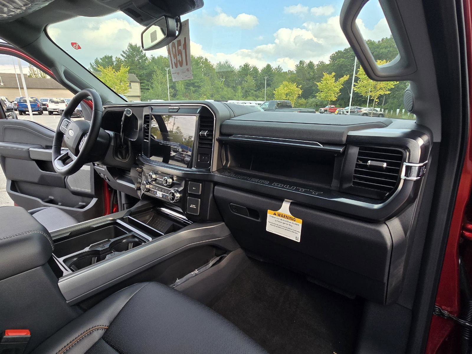 New 2026 Ford F350 Lariat w/ FX4 Off-Road Package image 16