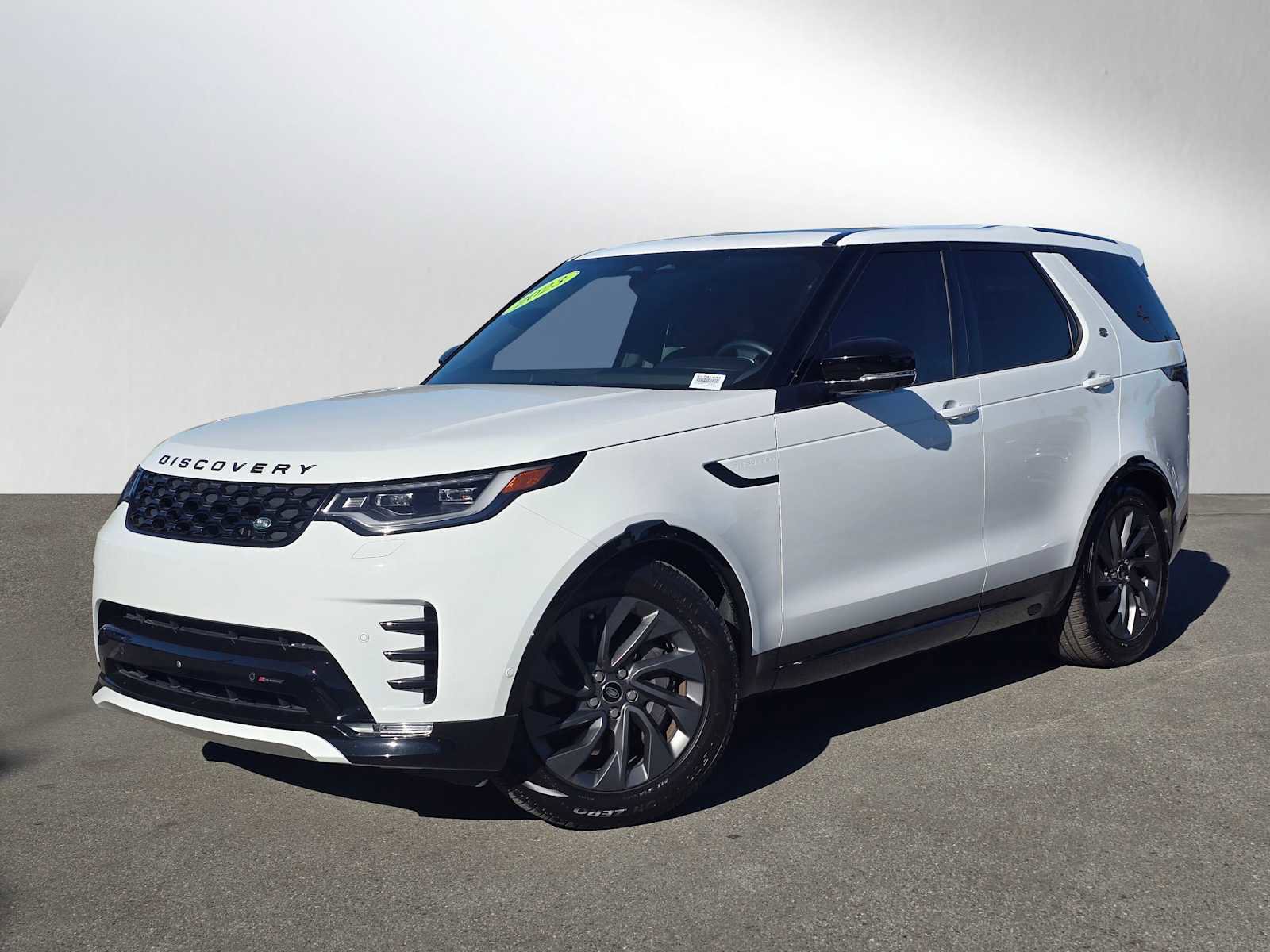 Certified 2023 Land Rover Discovery S R-Dynamic