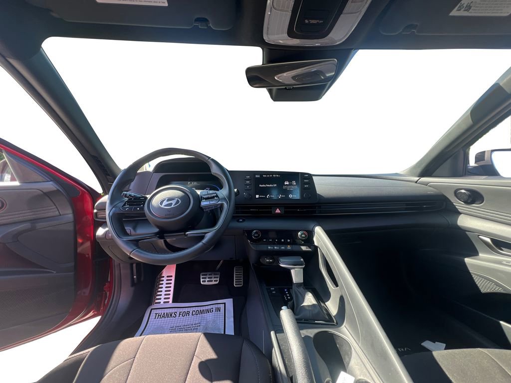 Certified 2025 Hyundai Elantra Sport w/ Cargo Package FWD image 15