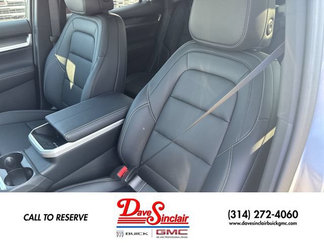 New 2027 GMC Terrain Elevation w/ Elevation Premium Package FWD image 11