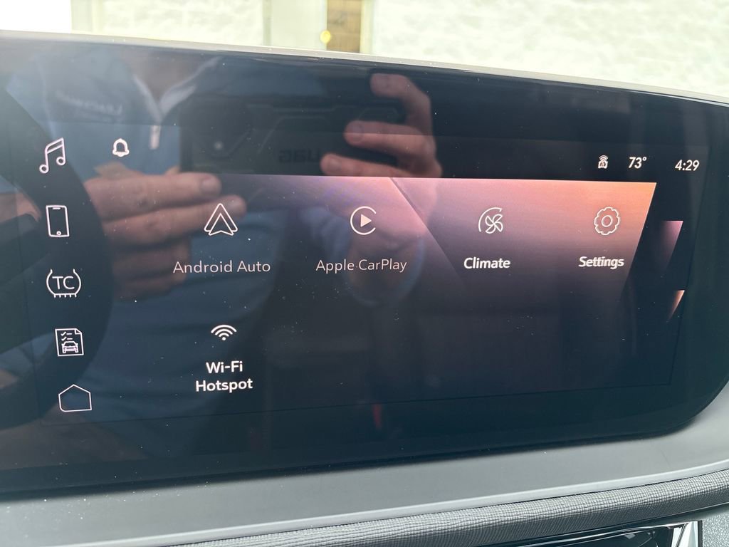 Certified 2025 Buick Envista Avenir image 28