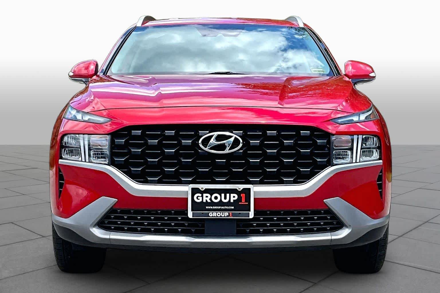Used 2023 Hyundai Santa Fe SEL w/ Cargo Package AWD/4WD image 4