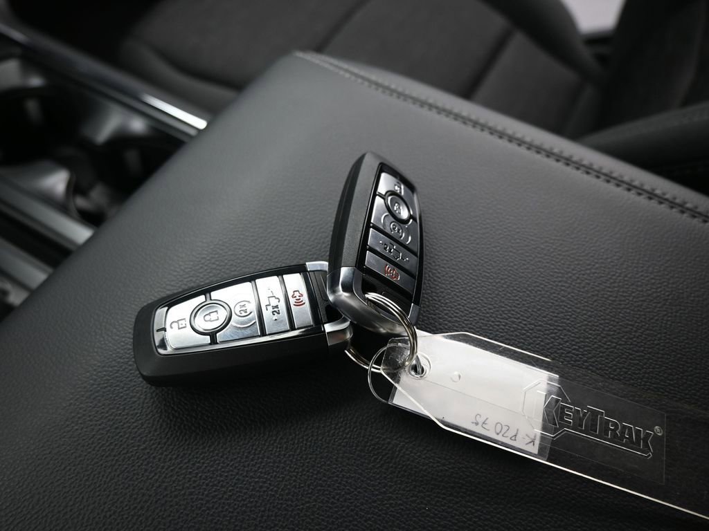 New 2025 Ford F150 XLT w/ Equipment Group 302A MID image 18