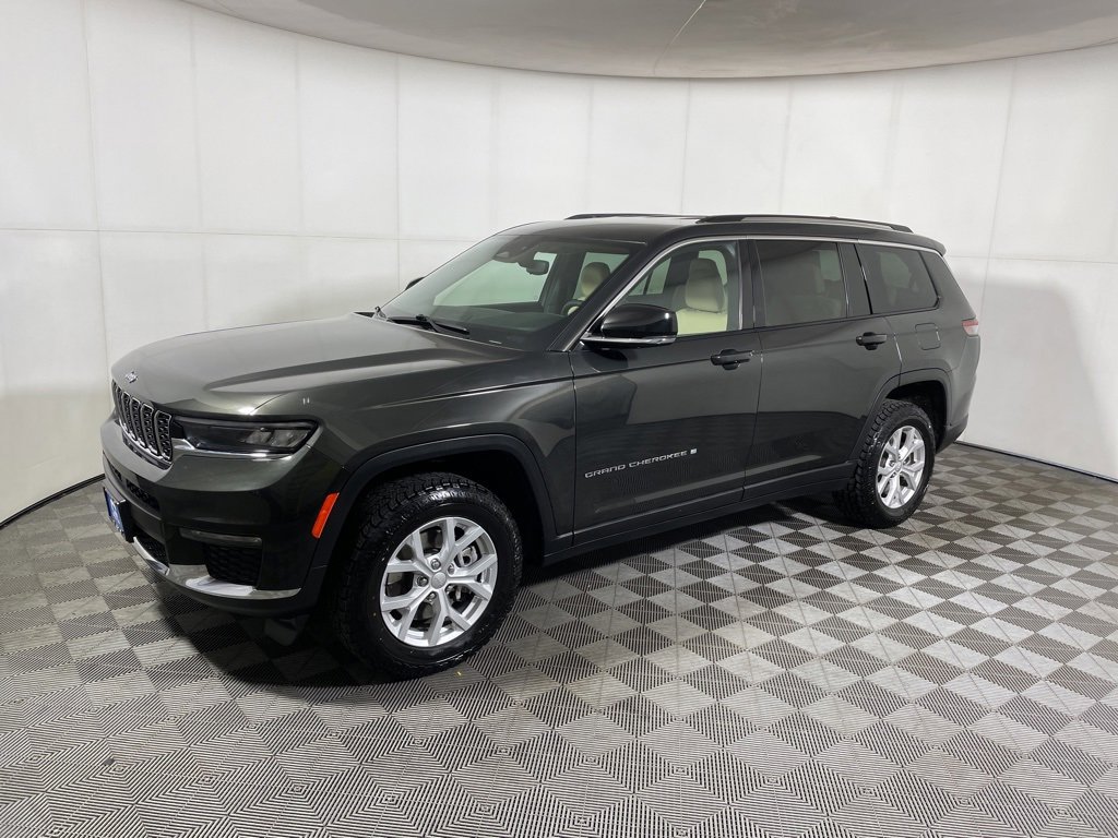 Used 2023 Jeep Grand Cherokee L Limited image 4