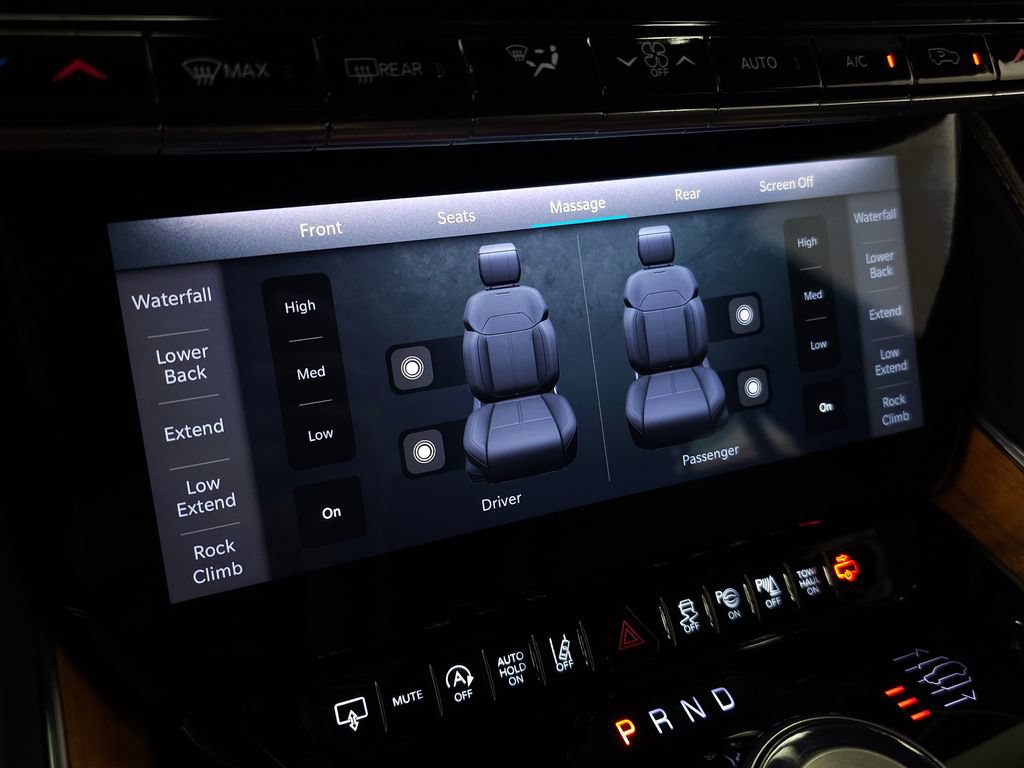 Used 2022 Jeep Grand Wagoneer Series III w/ Rear Seat Video Group 1 AWD/4WD image 46