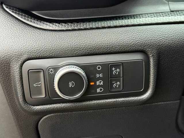 Used 2022 Ford Explorer ST w/ Equipment Group 401A AWD/4WD image 23
