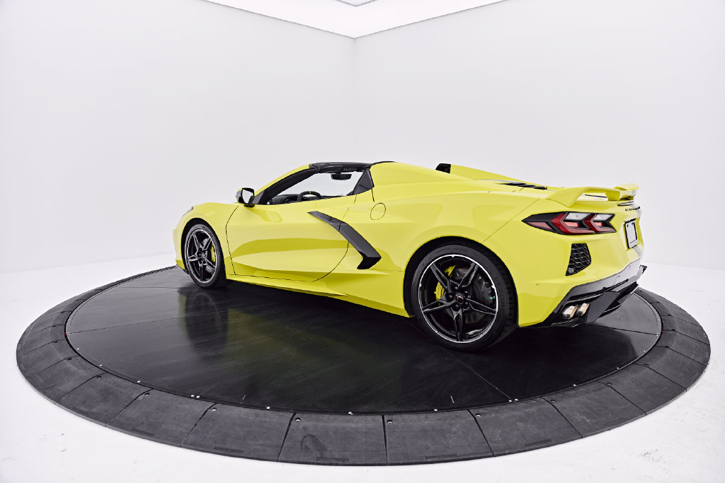 Used 2022 Chevrolet Corvette Stingray Premium Conv w/ Z51 Performance Package RWD image 24