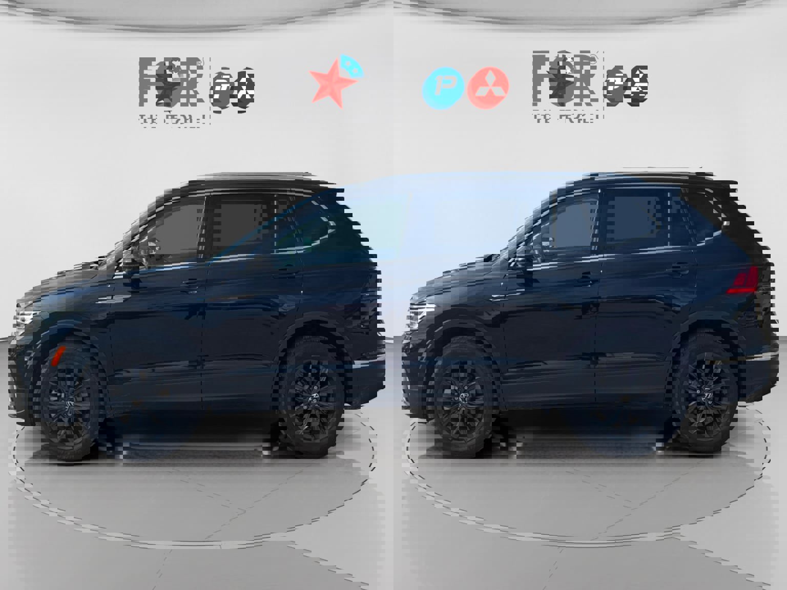 Used 2024 Volkswagen Tiguan SE image 2