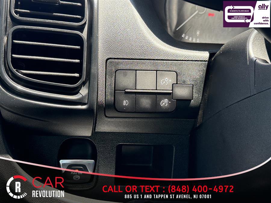 Used 2025 RAM ProMaster 2500 w/ Convenience Group FWD image 22