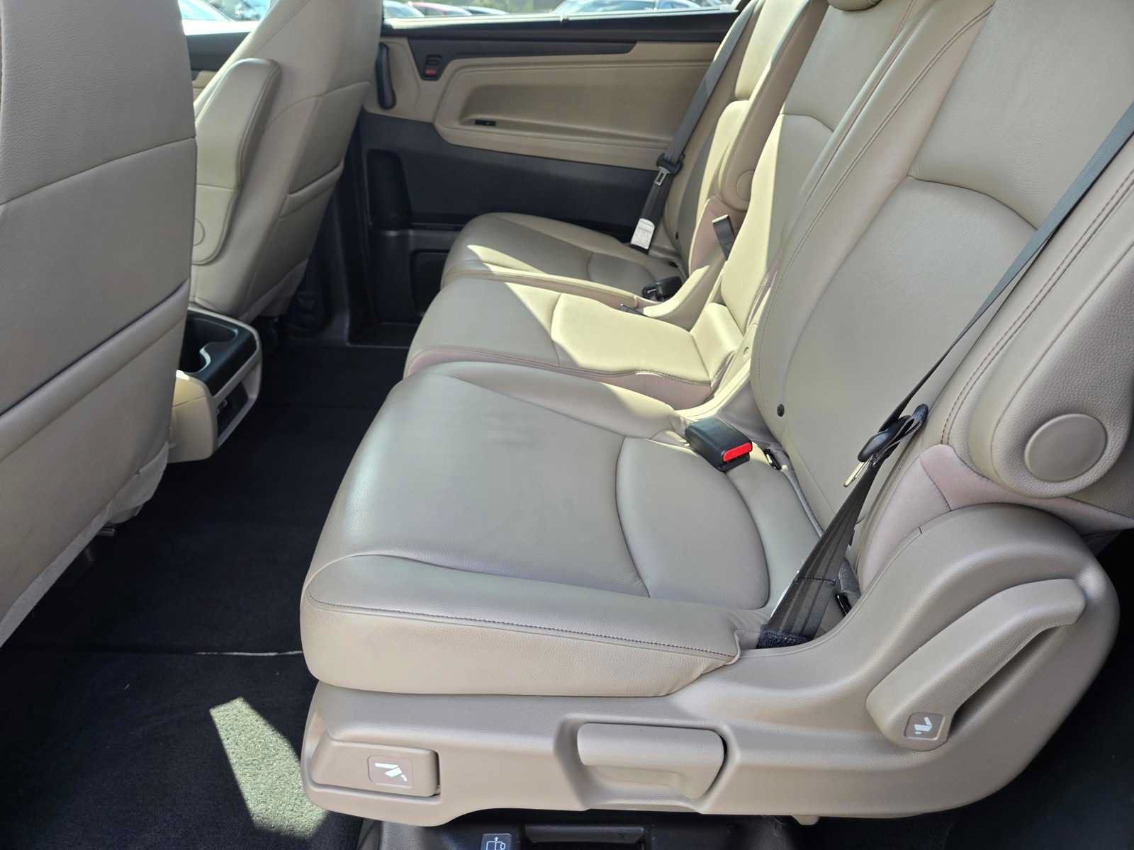 Used 2022 Honda Odyssey EX-L image 16