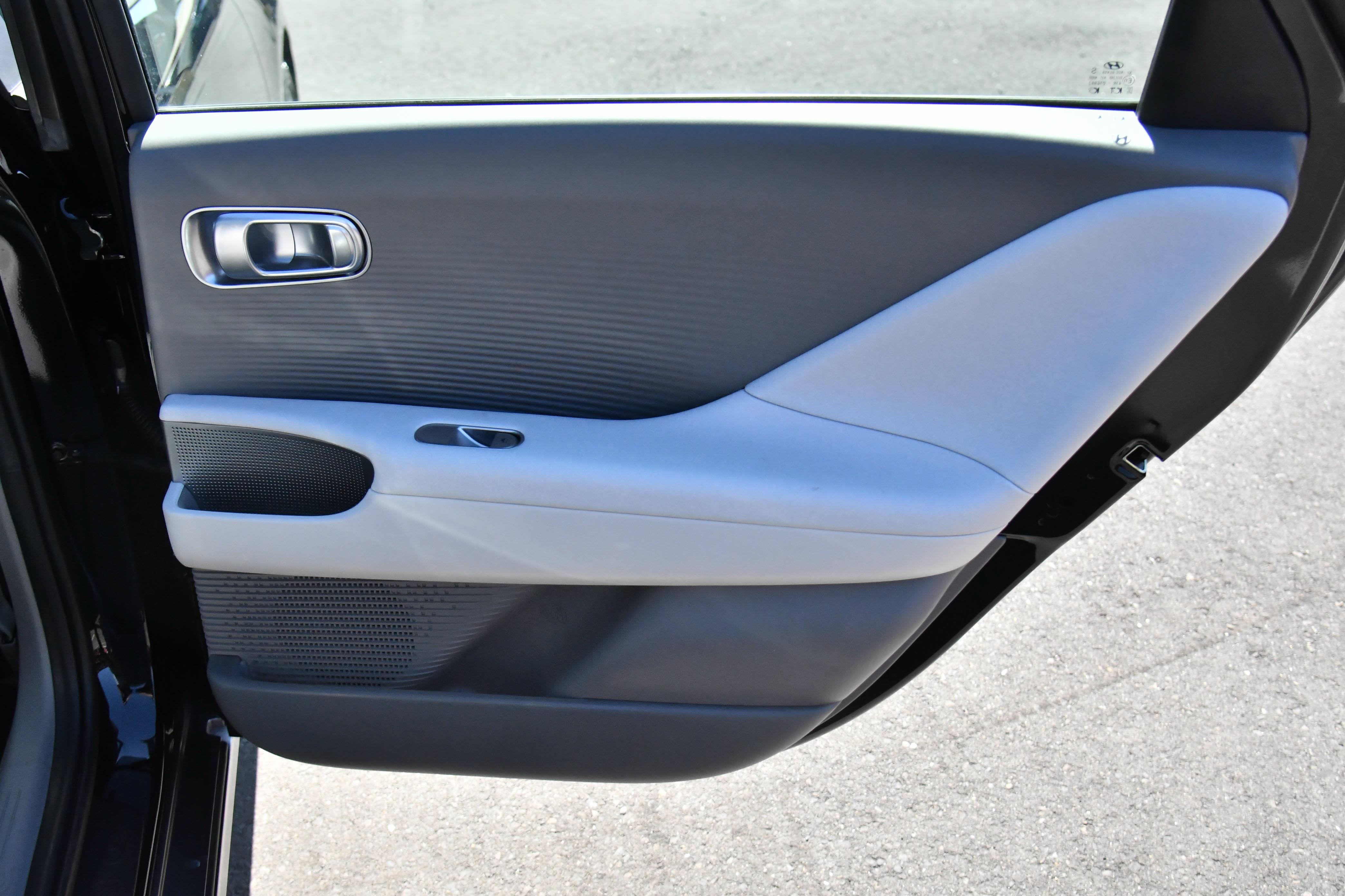 Used 2024 Hyundai Ioniq 6 SEL RWD image 39