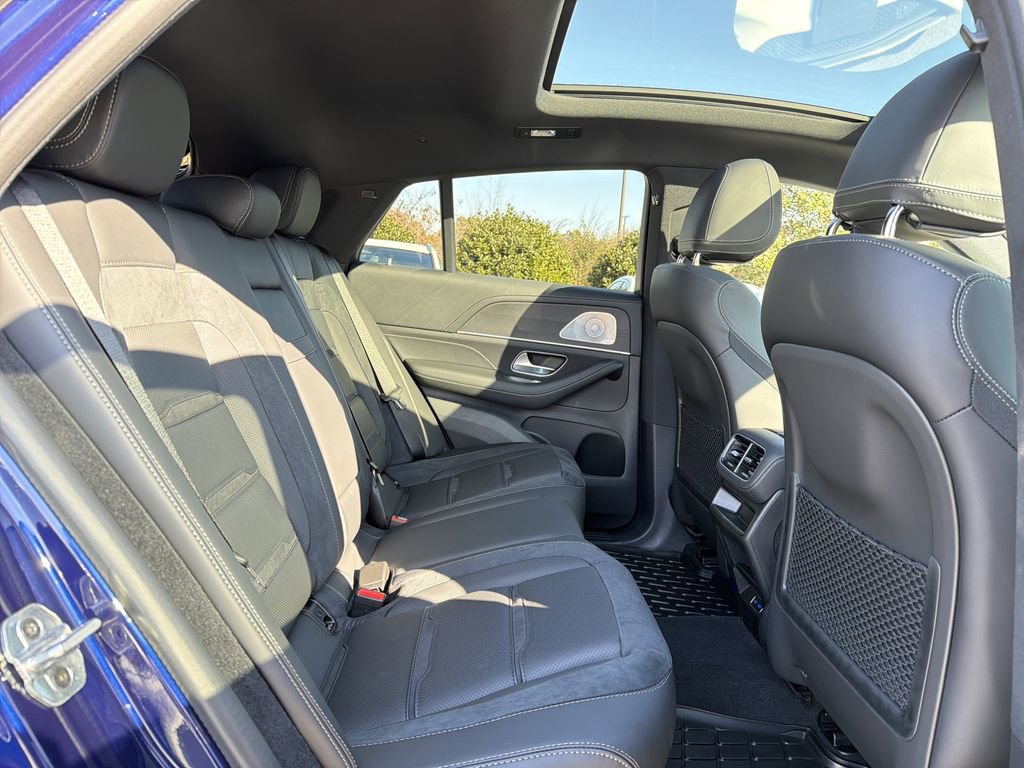 New 2026 Mercedes-Benz GLE 53 AMG 4MATIC Coupe image 17