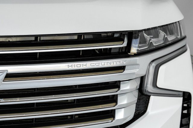 Used 2021 Chevrolet Suburban High Country AWD/4WD image 55
