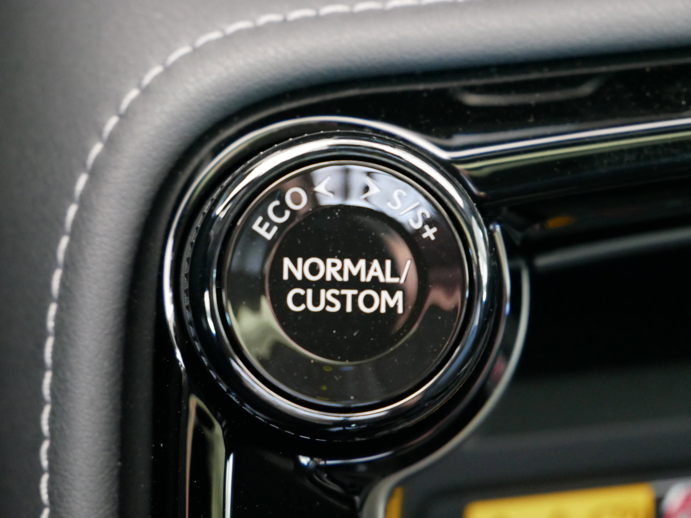 New 2026 Lexus NX 350h F Sport image 18