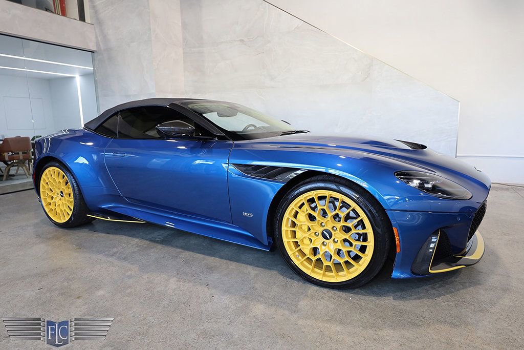 Used 2023 Aston Martin DBS Superleggera Volante image 49