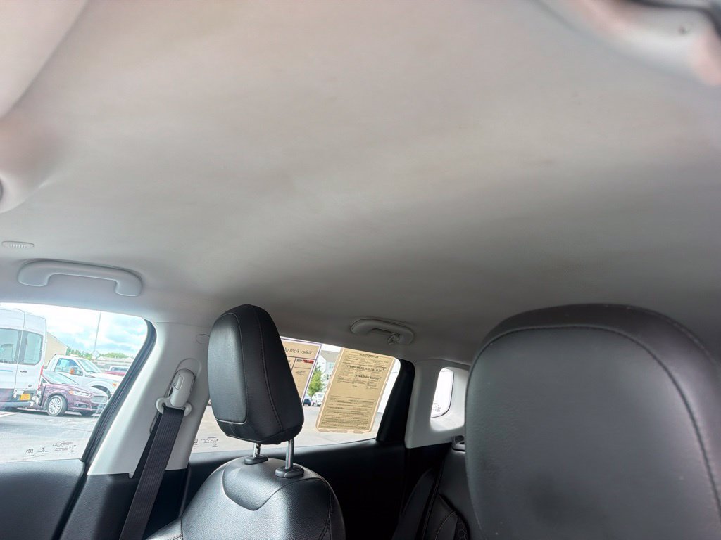 Used 2021 Jeep Compass Latitude w/ Convenience Group AWD/4WD image 30
