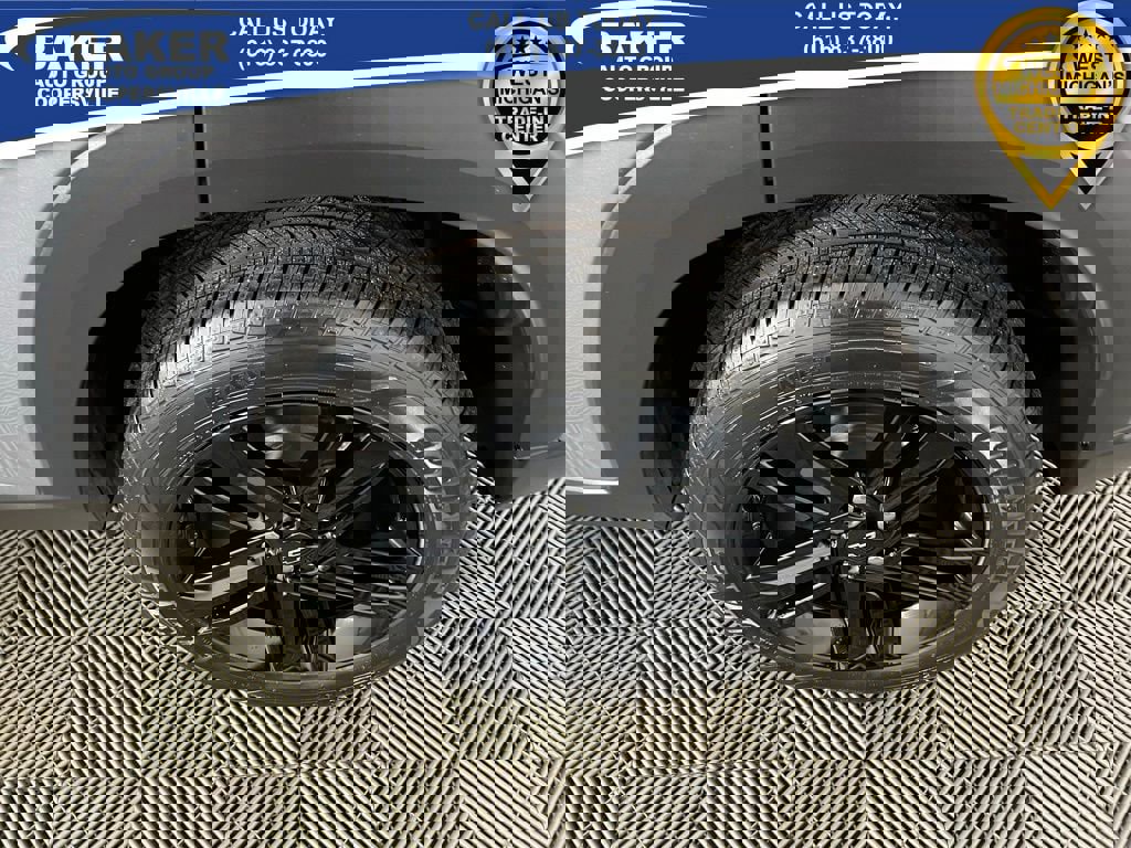 New 2026 Chevrolet Trax ACTIV w/ Sunroof Package image 31