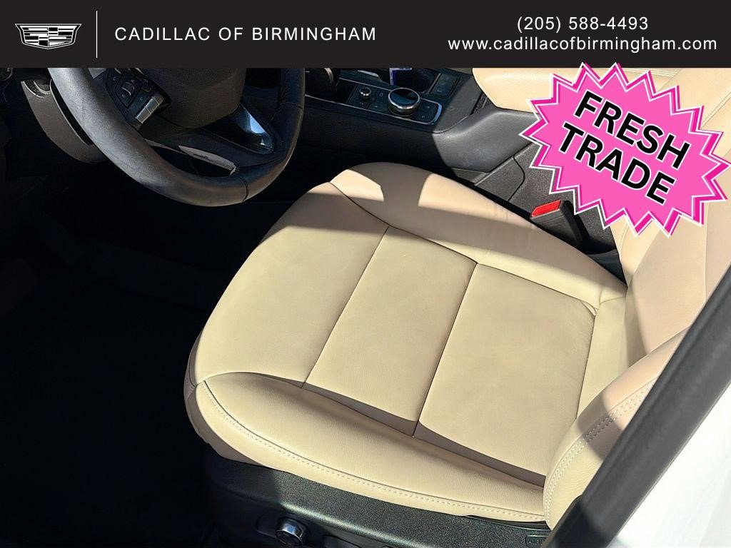 Certified 2025 Cadillac XT4 Premium Luxury w/ Cold Weather Package image 10