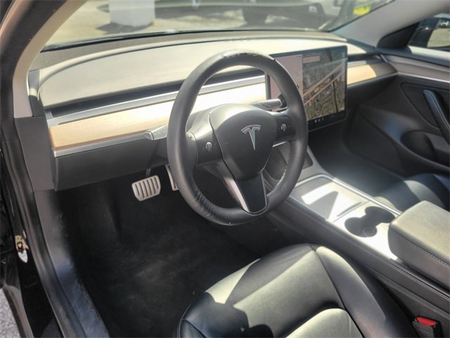 Used 2021 Tesla Model 3 Performance image 16