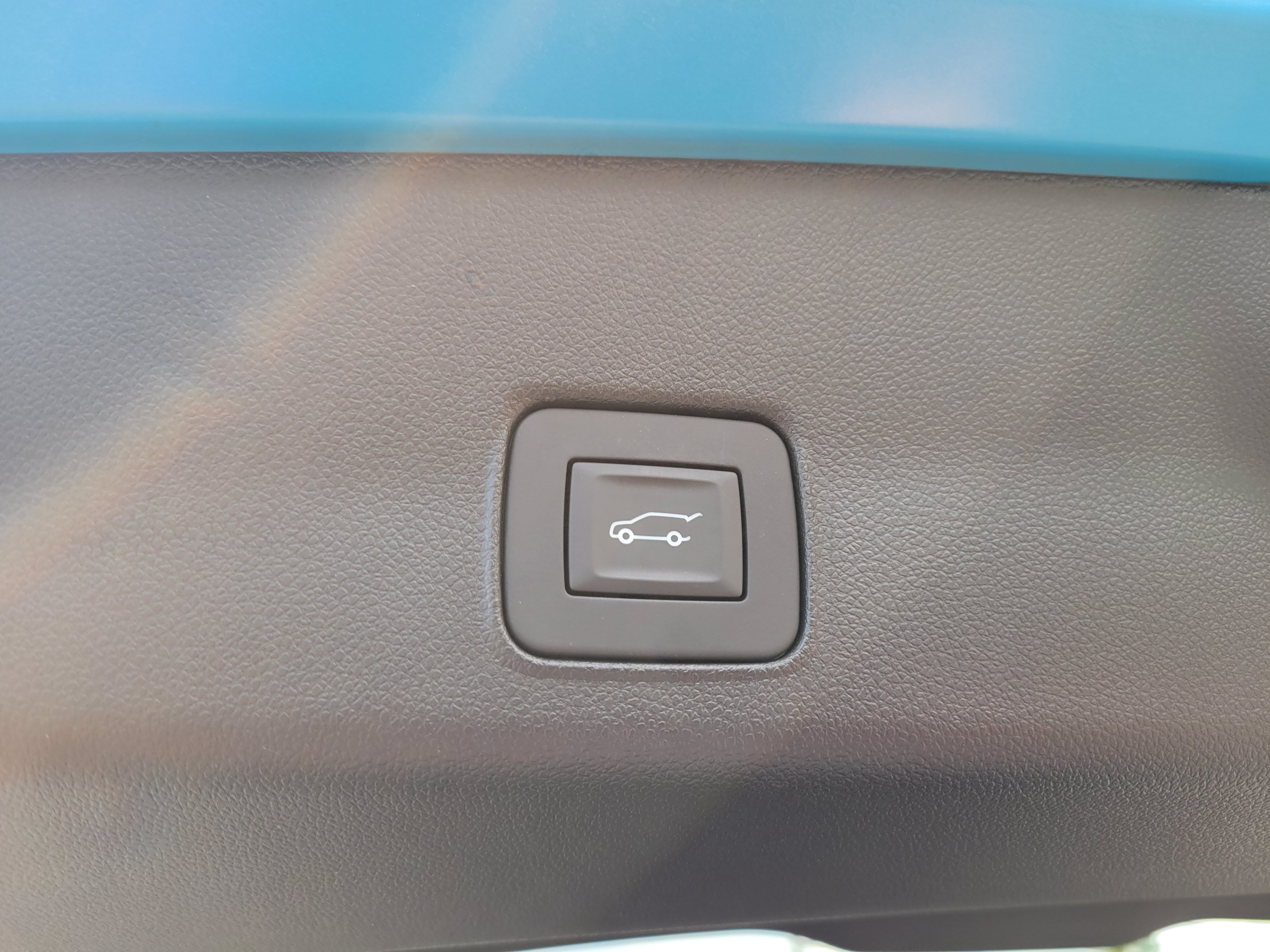 Used 2025 Chevrolet TrailBlazer ACTIV w/ Convenience Package FWD image 8