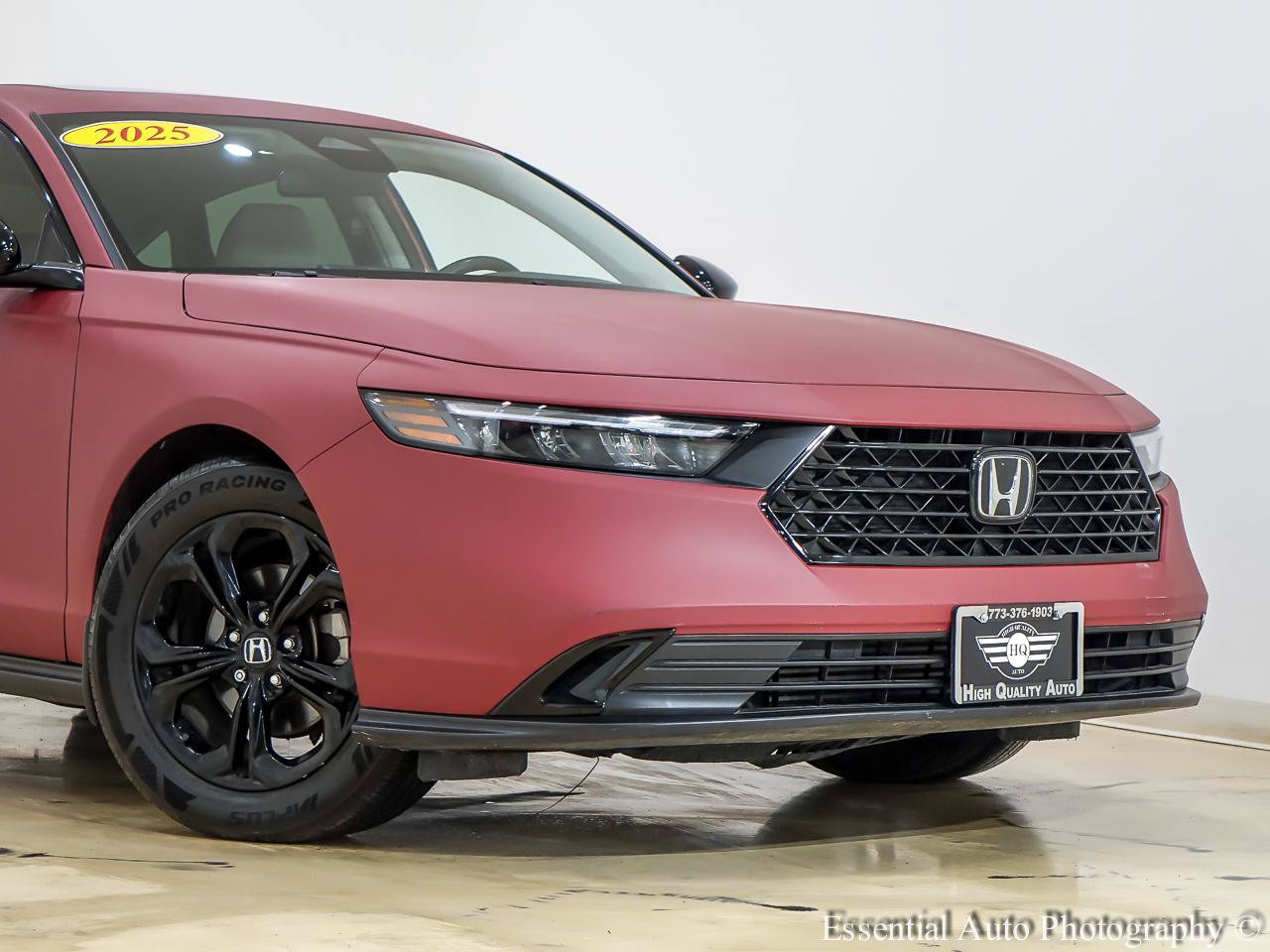 Used 2025 Honda Accord SE image 2