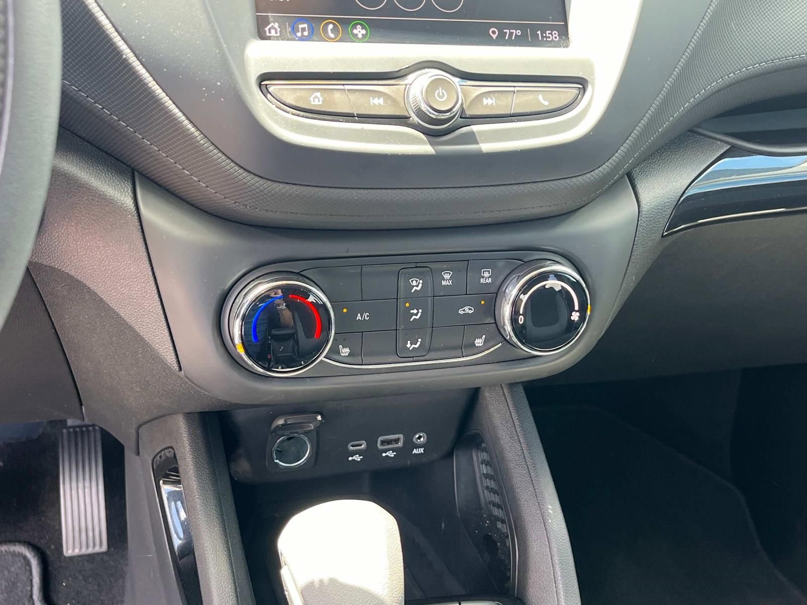 Used 2023 Chevrolet TrailBlazer LT image 32