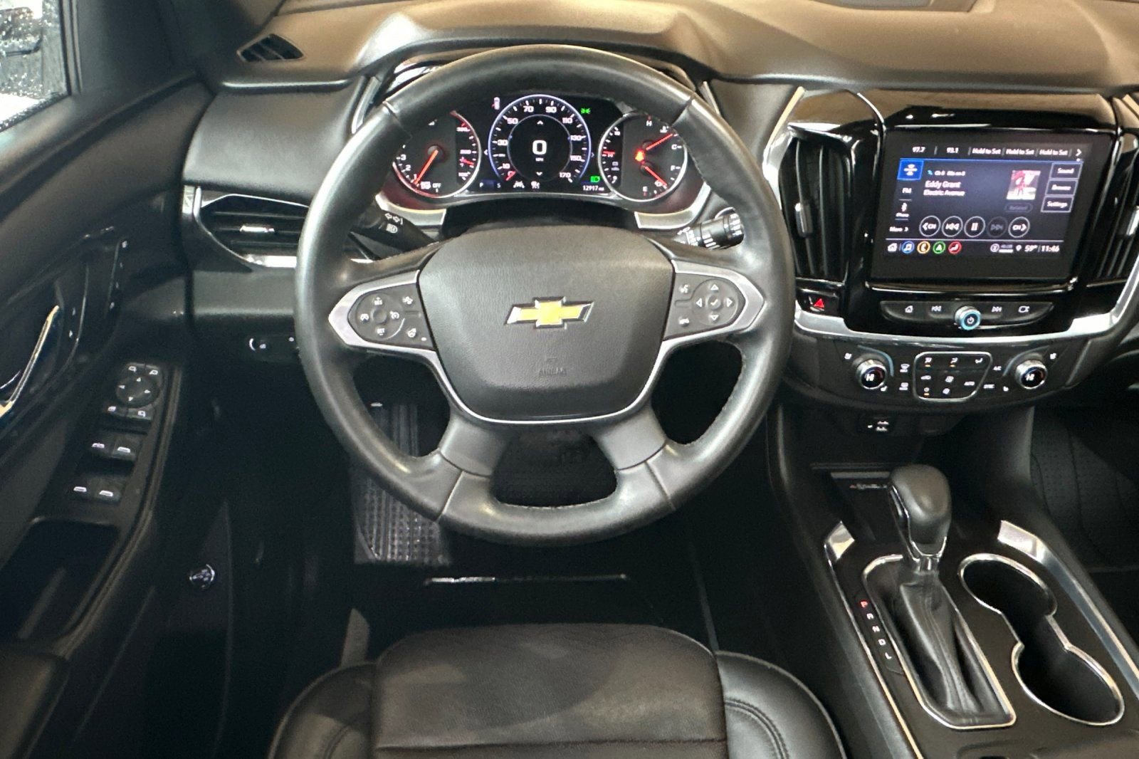 Used 2023 Chevrolet Traverse High Country w/ LPO, Floor Liner Package image 15