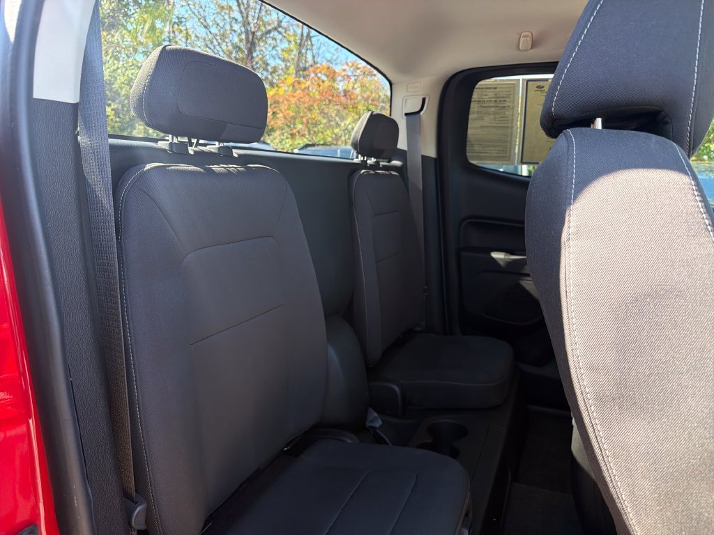 Used 2016 Chevrolet Colorado LT AWD/4WD image 28