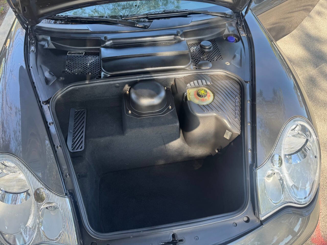 Used 2003 Porsche 911 Carrera 4S image 23