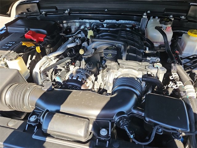 Used 2024 Jeep Gladiator Sport image 23