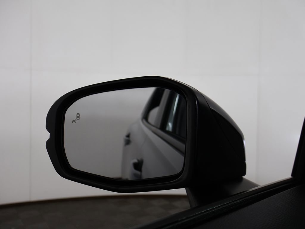Used 2025 Honda HR-V Sport image 33