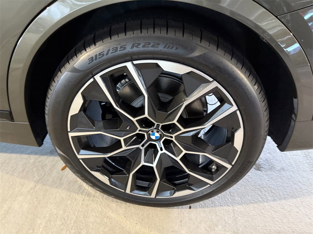 New 2026 BMW X7 xDrive40i w/ M Sport Package image 6