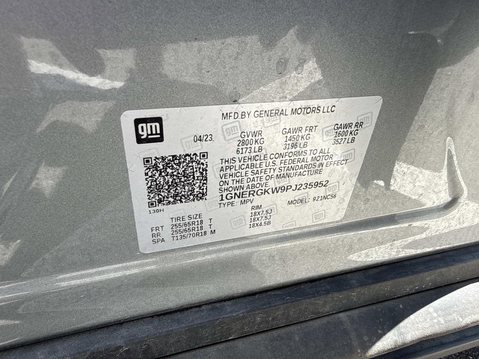 Used 2023 Chevrolet Traverse LT image 35