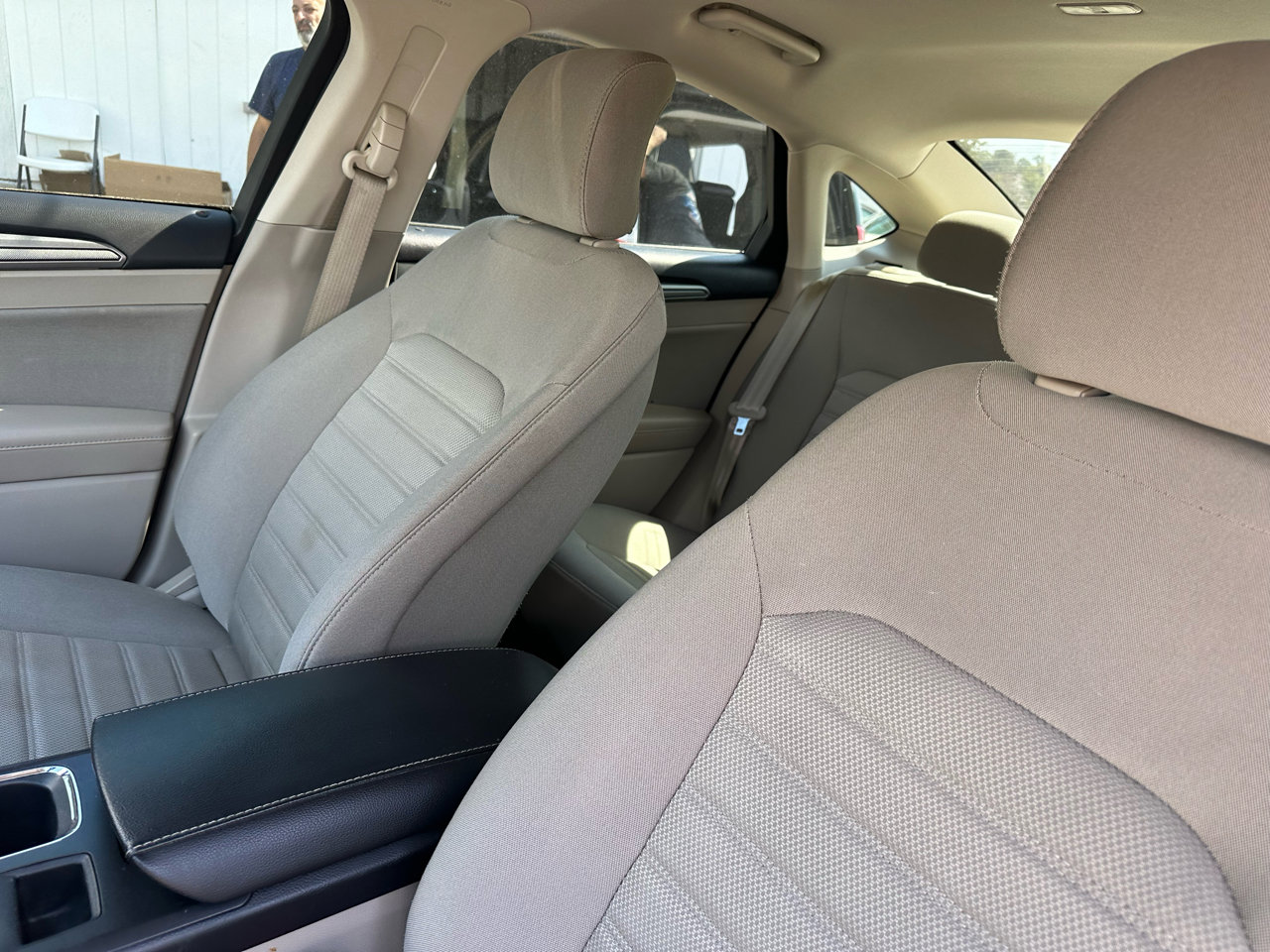 Used 2019 Ford Fusion SE image 10