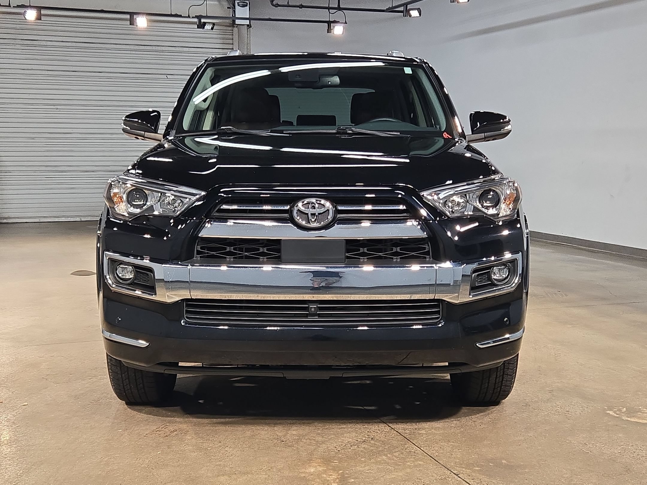 Certified 2024 Toyota 4Runner Limited AWD/4WD image 2