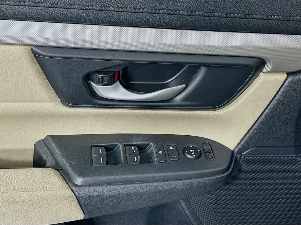 Certified 2019 Honda CR-V LX image 17