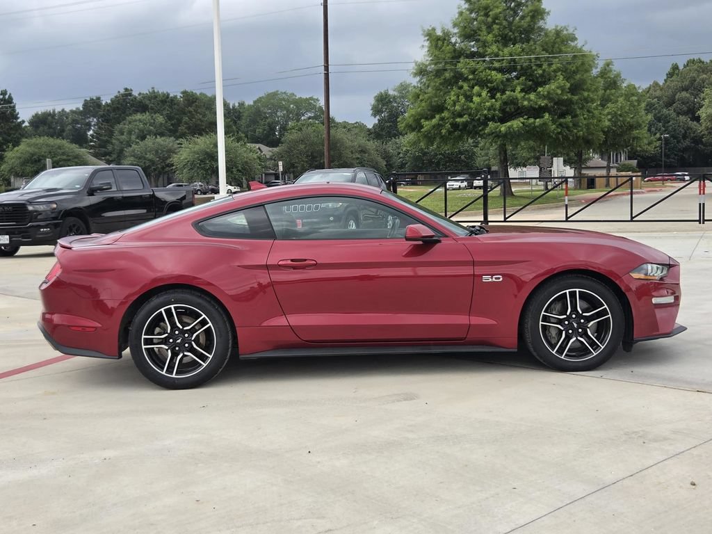 Used 2021 Ford Mustang GT Premium RWD image 9