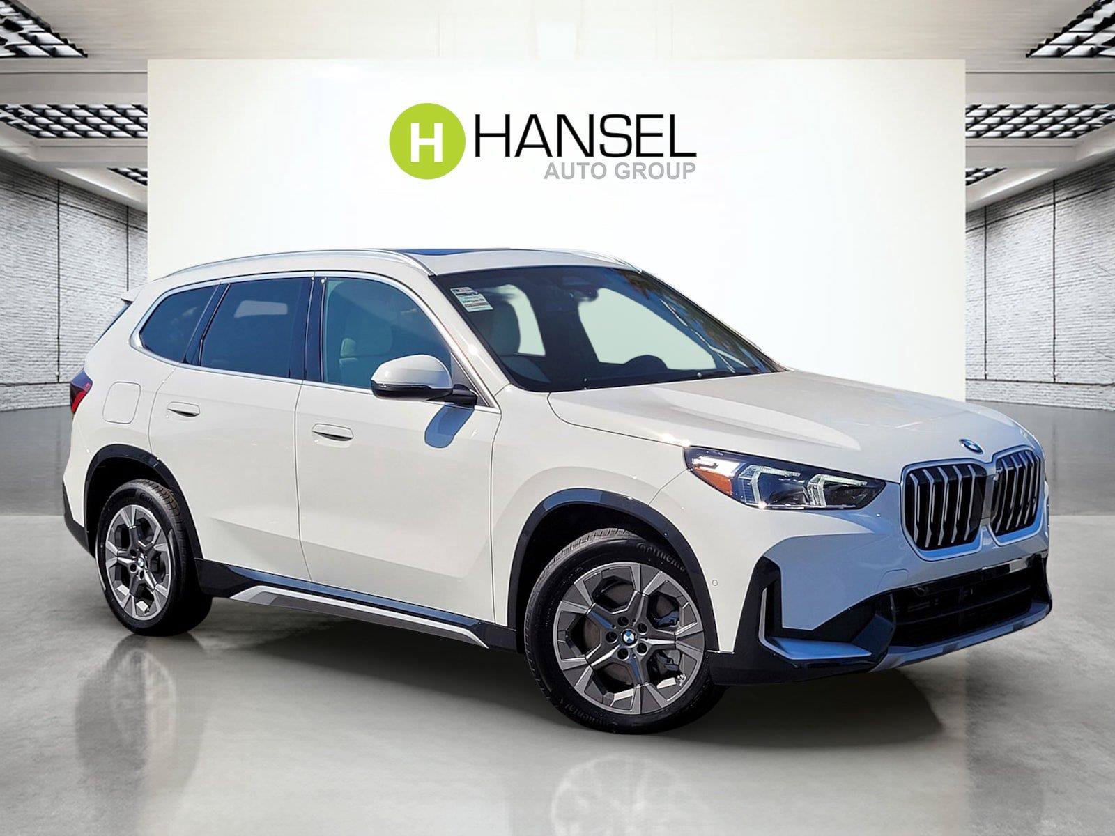 New 2027 BMW X1 xDrive28i w/ Convenience Package