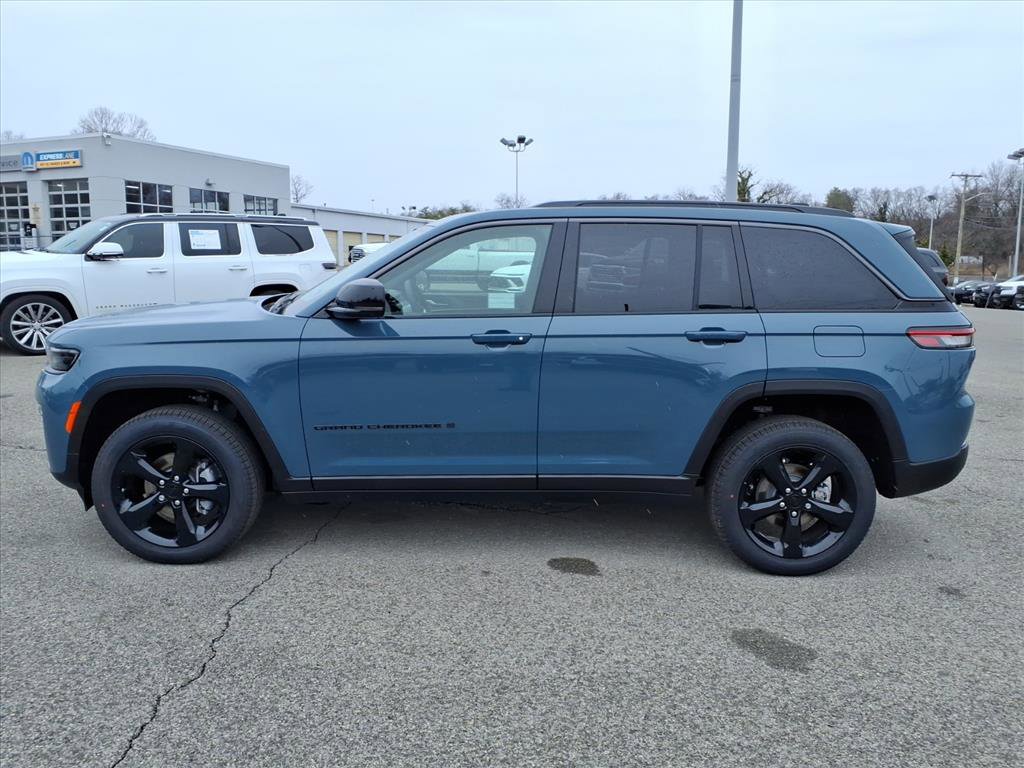 New 2026 Jeep Grand Cherokee Limited image 7