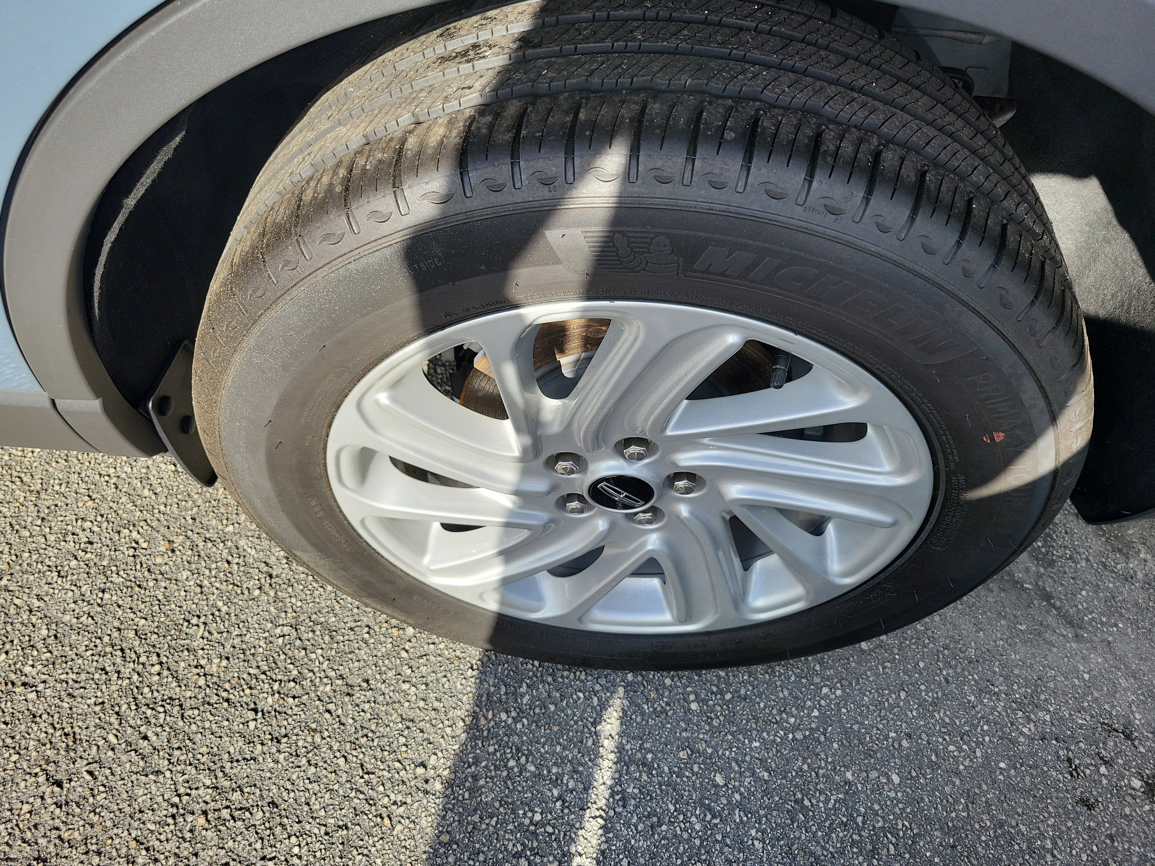 Certified 2024 Lincoln Corsair FWD image 6