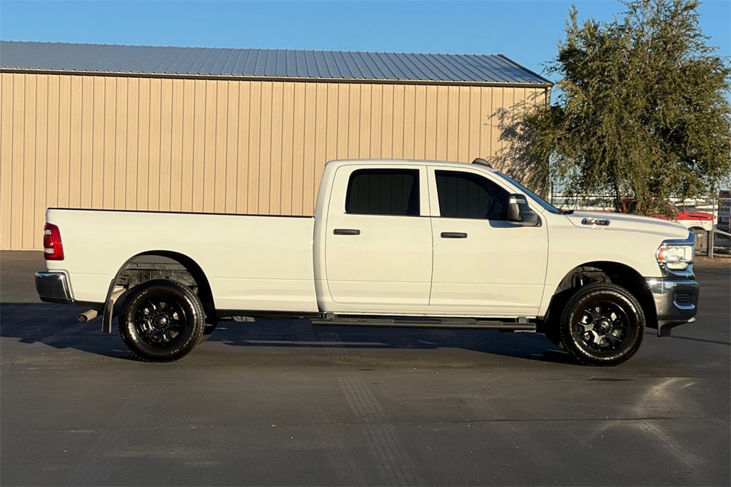 Used 2024 RAM 2500 Tradesman w/ Chrome Appearance Group image 3