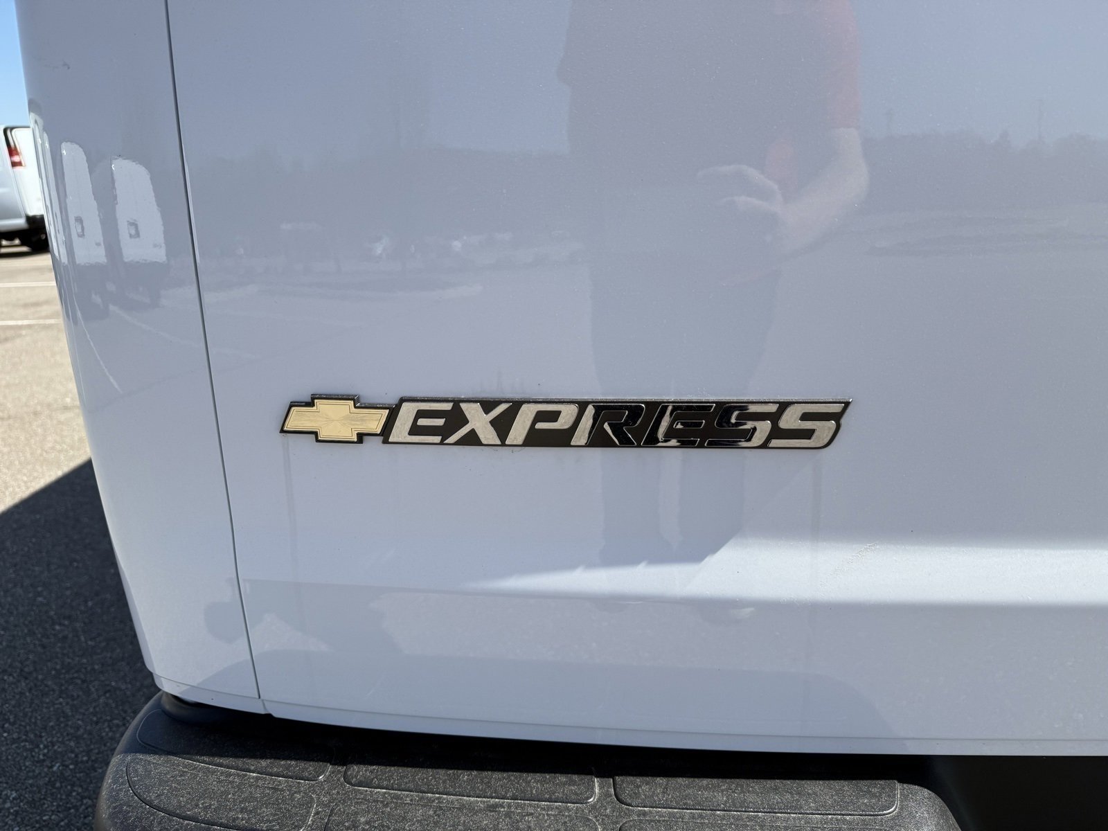 New 2025 Chevrolet Express 2500 w/ Driver Convenience Package image 10