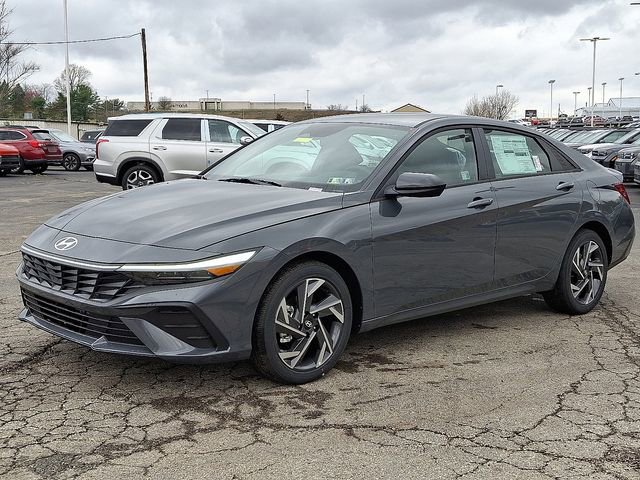 New 2026 Hyundai Elantra Sport image 2