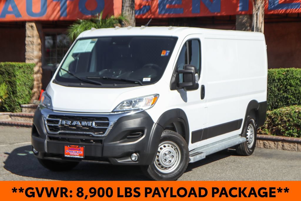 Used 2025 RAM ProMaster 2500 w/ U-Haul Equipment Group FWD image 4