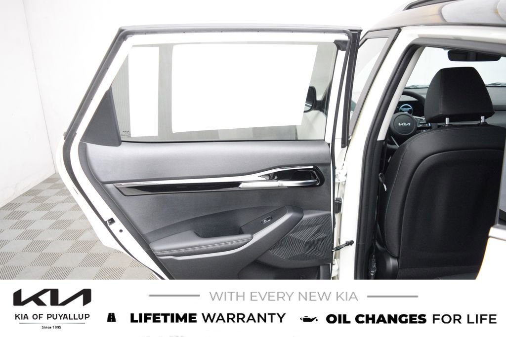 New 2026 Kia Seltos SX image 11