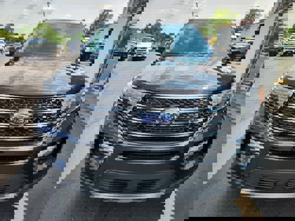 Used 2022 Ford Explorer XLT image 8